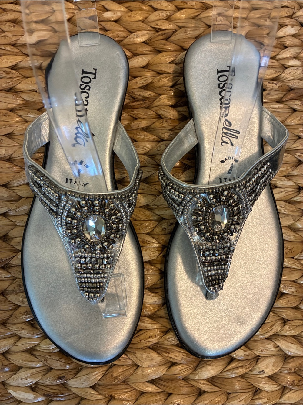 Toscanella Silver Jeweled Thong Sandals Womens Sz 7.5